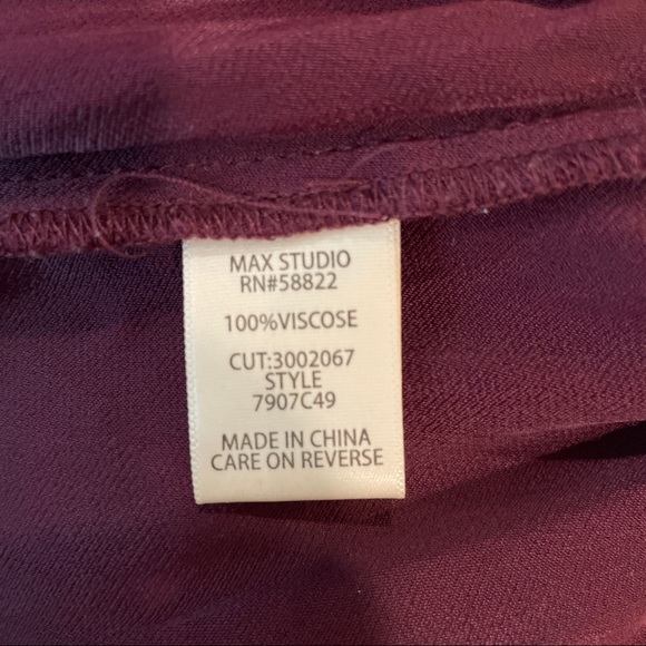 Max Studio - deep purple, elegant, wide leg, sleeveless ruffled-waist jumpsuit - Picture 7 of 8